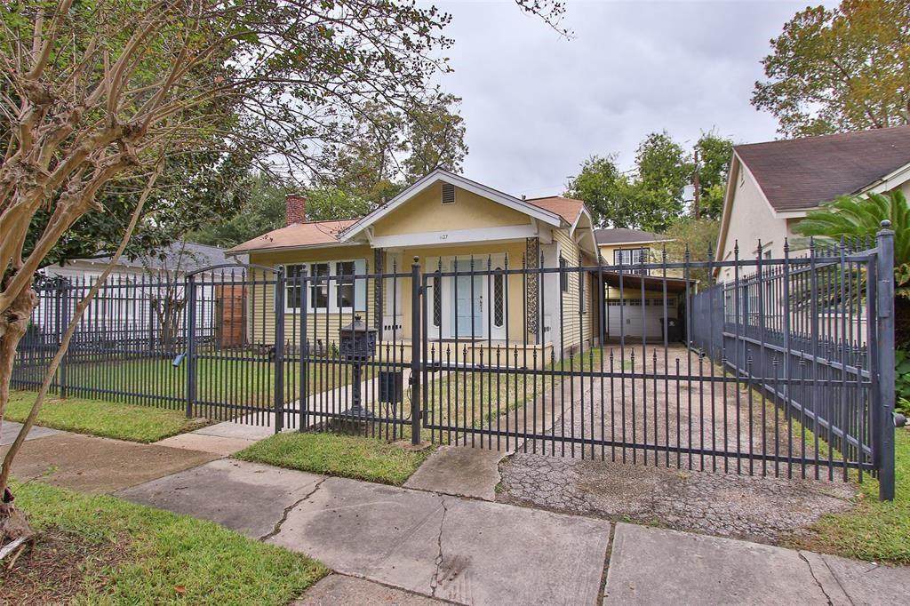 1127 Walling Street - Photo 1