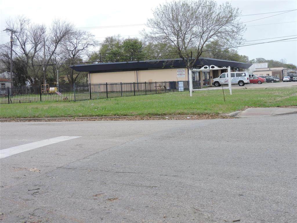 0 6th Street North Lot - Photo 1