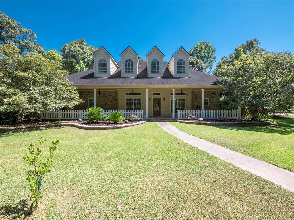 15497 Crown Oaks Drive - Photo 1