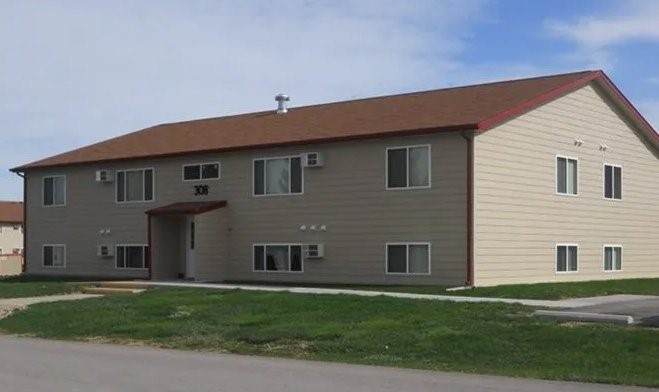 303 Parker Dr - Photo 1