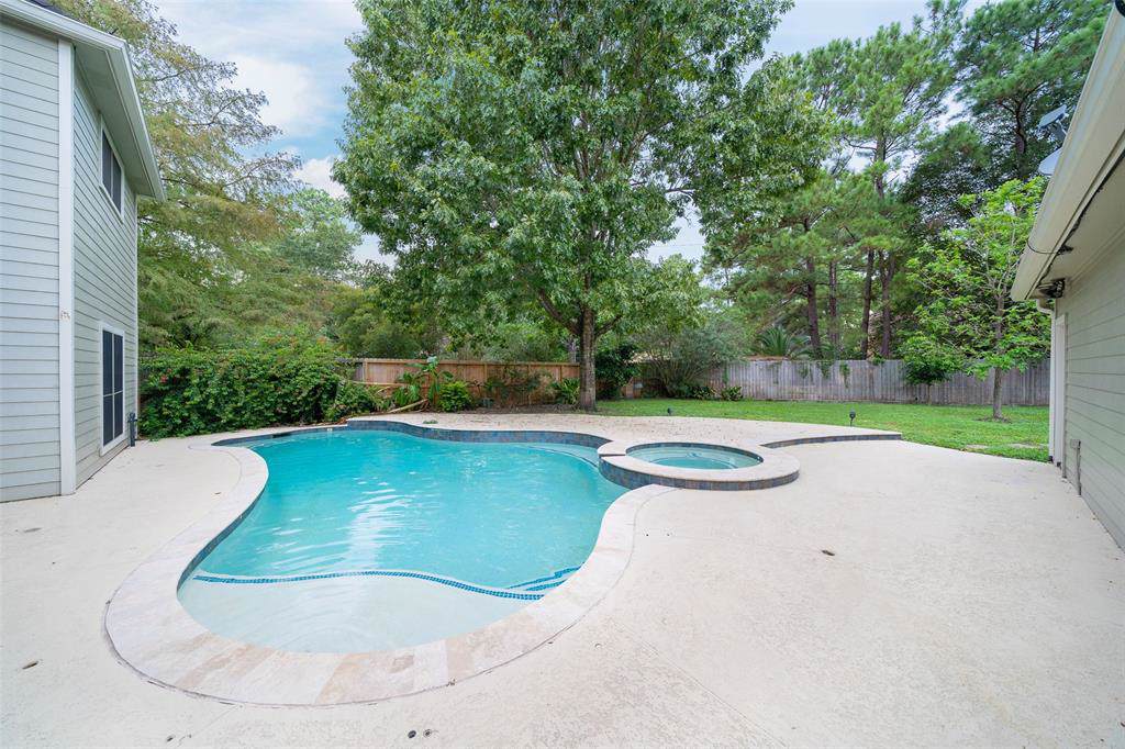 8126 Vintage Creek Drive - Photo 1