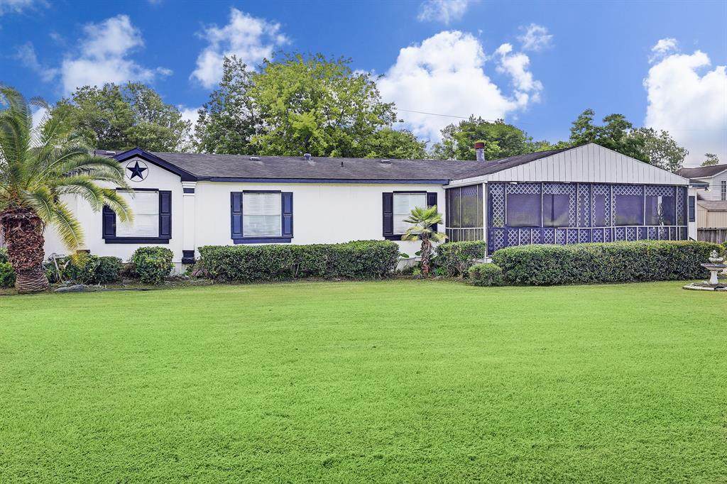 19003 County Road 669E - Photo 1