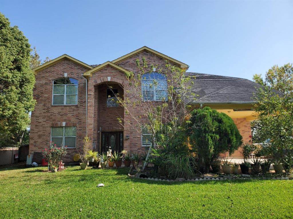 5359 Allen Genoa Road - Photo 1