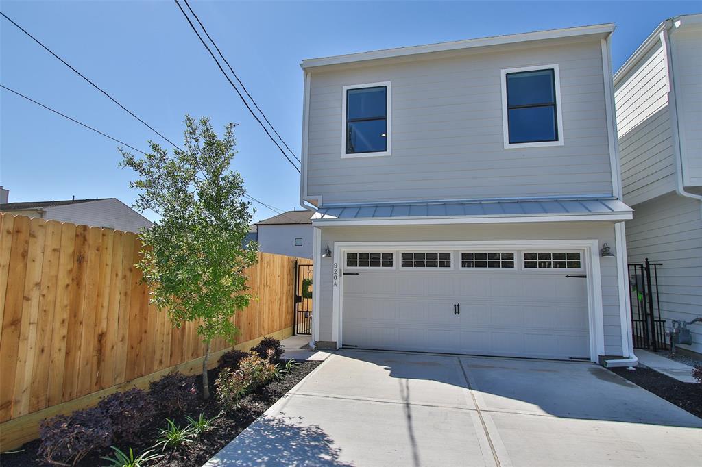 920A 25th Street - Photo 1