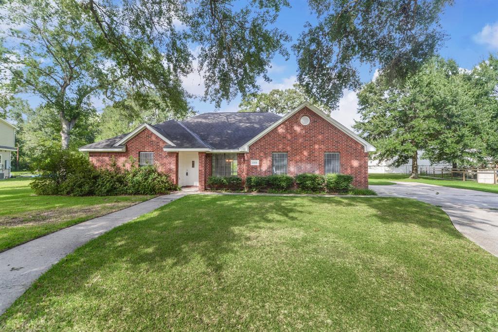22030 Robin Road - Photo 1
