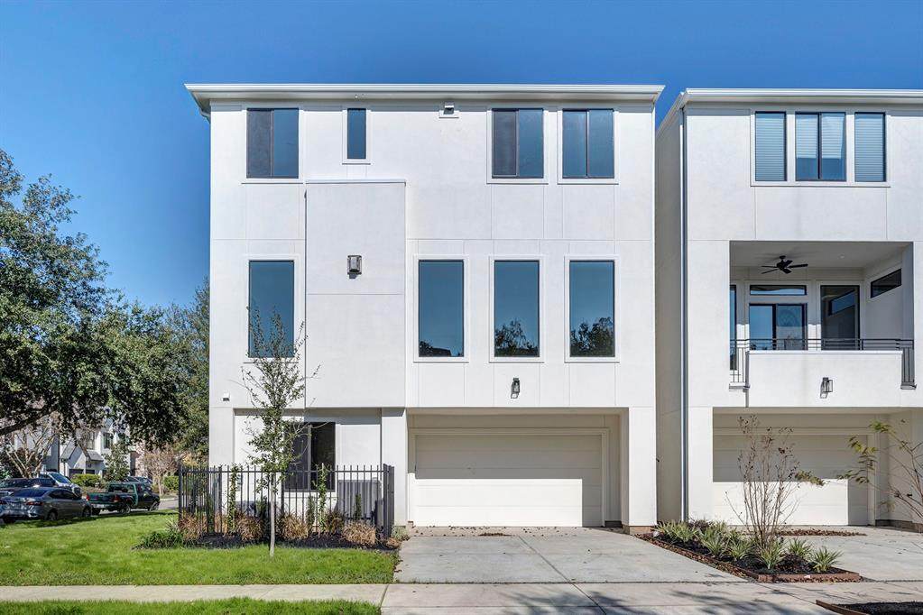 2811 Westgate Street - Photo 1