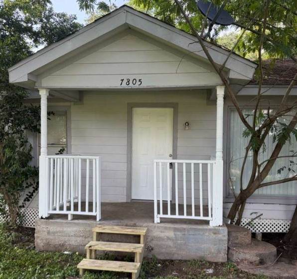 7805 Woodlyn Road - Photo 1