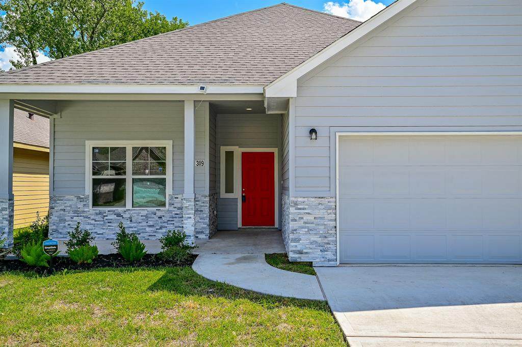 8319 Livingston - Photo 1
