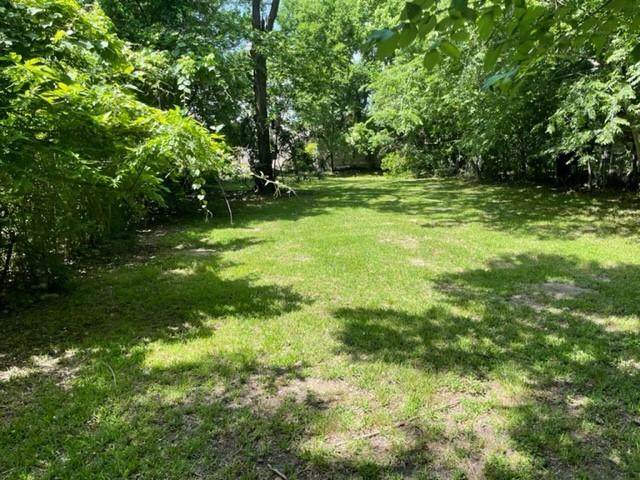 2812 Dennis Street - Photo 1