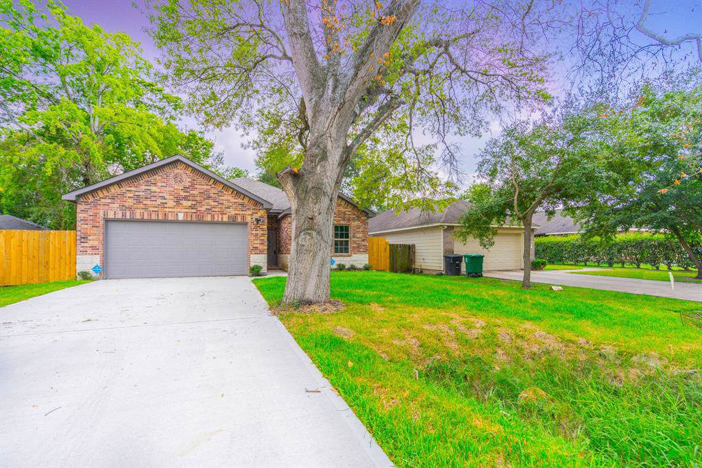 10023 Bamboo Road - Photo 1