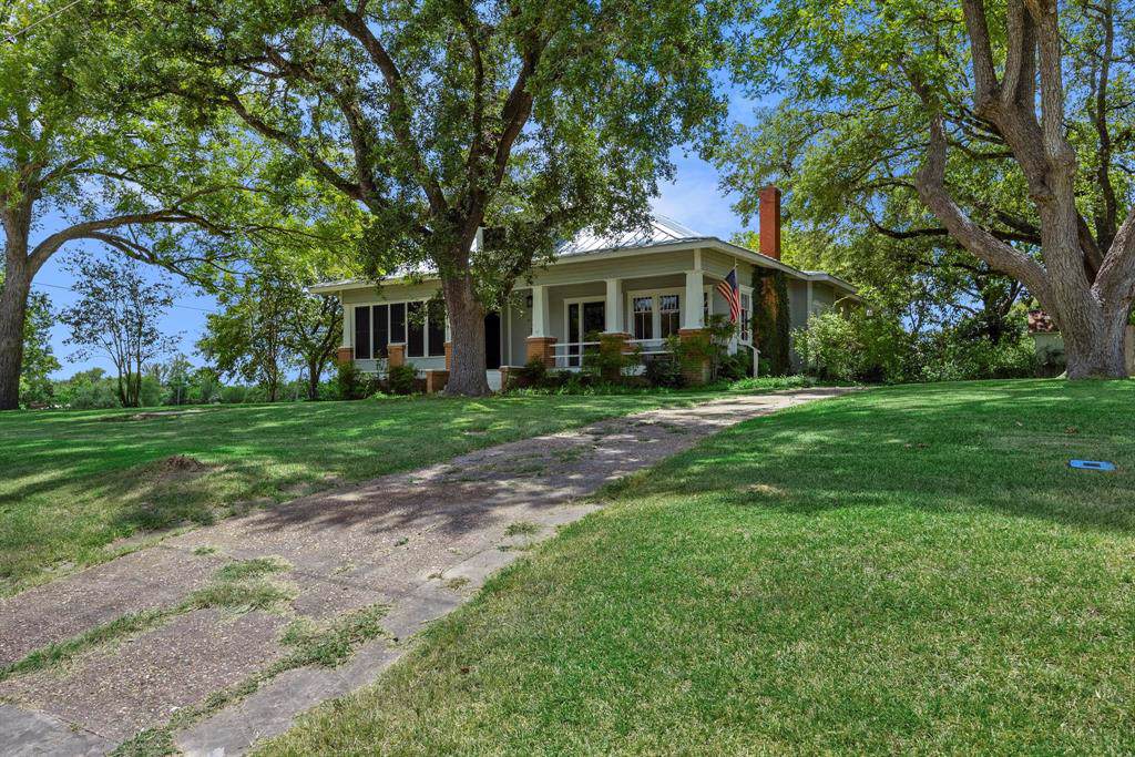 282 Main Street - Photo 1