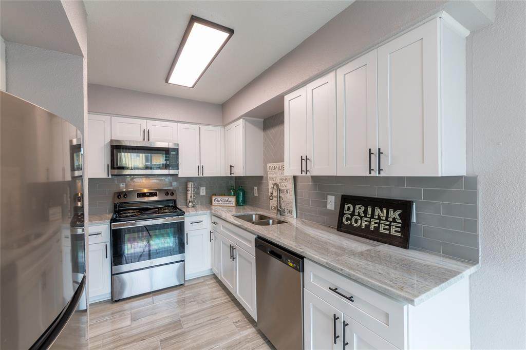 5625 Antoine Drive - Photo 1