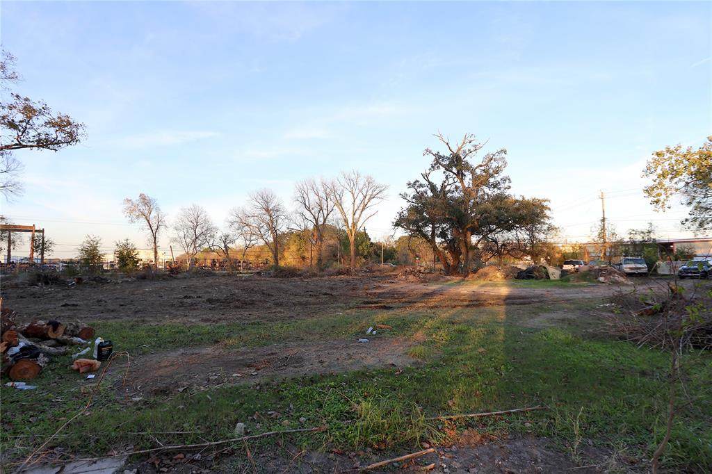 5822 Almeda Genoa Road - Photo 1