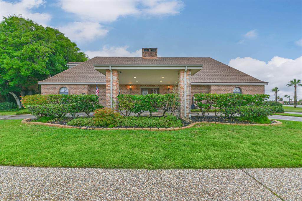 10 Colony Park Drive - Photo 1