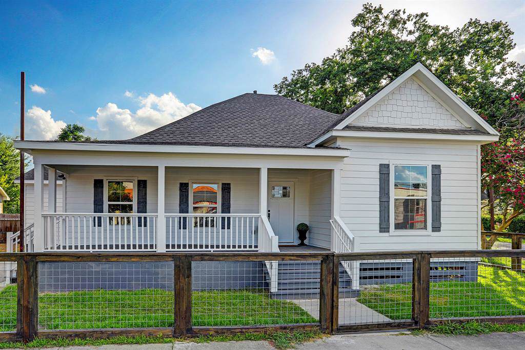 2021 Keene Street - Photo 1