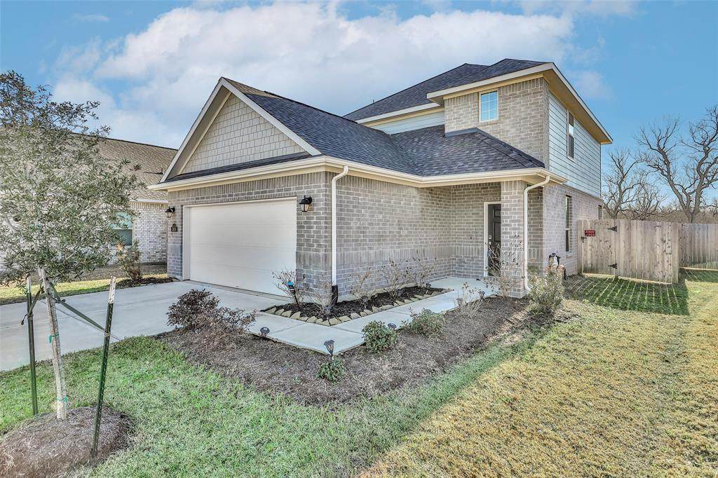 31835 Wellington Pass - Photo 1