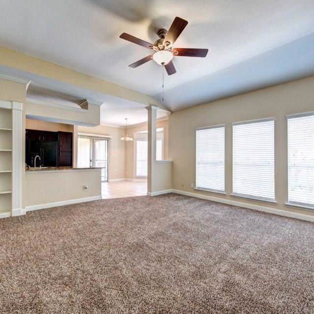 15885 N Memorial Dr - Photo 1