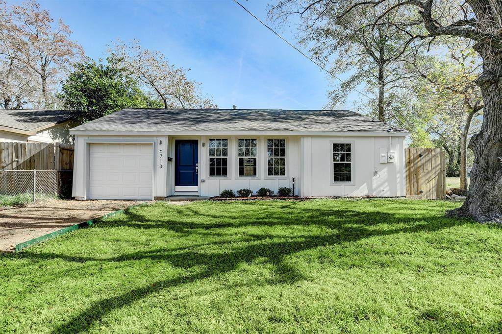 6713 England Street - Photo 1