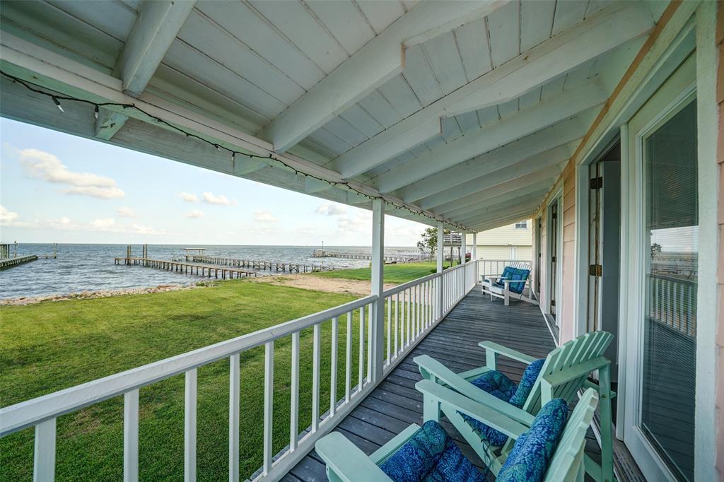 925 5th Street - Photo 1