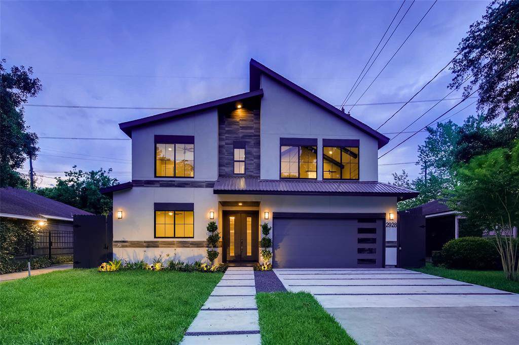 2928 Suffolk Drive - Photo 1