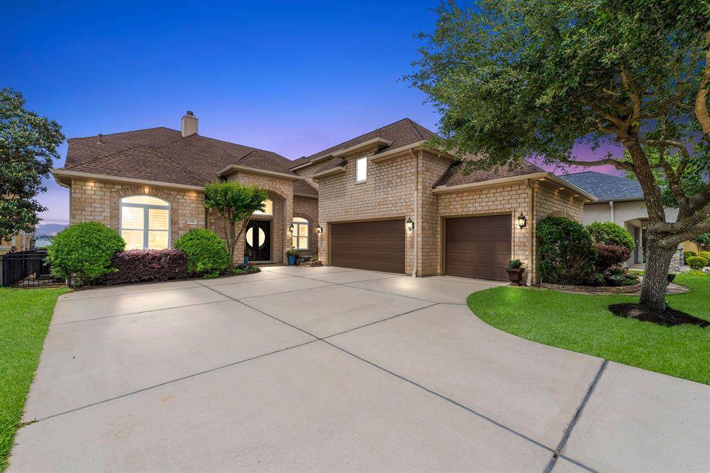 12348 White Oak Point - Photo 1