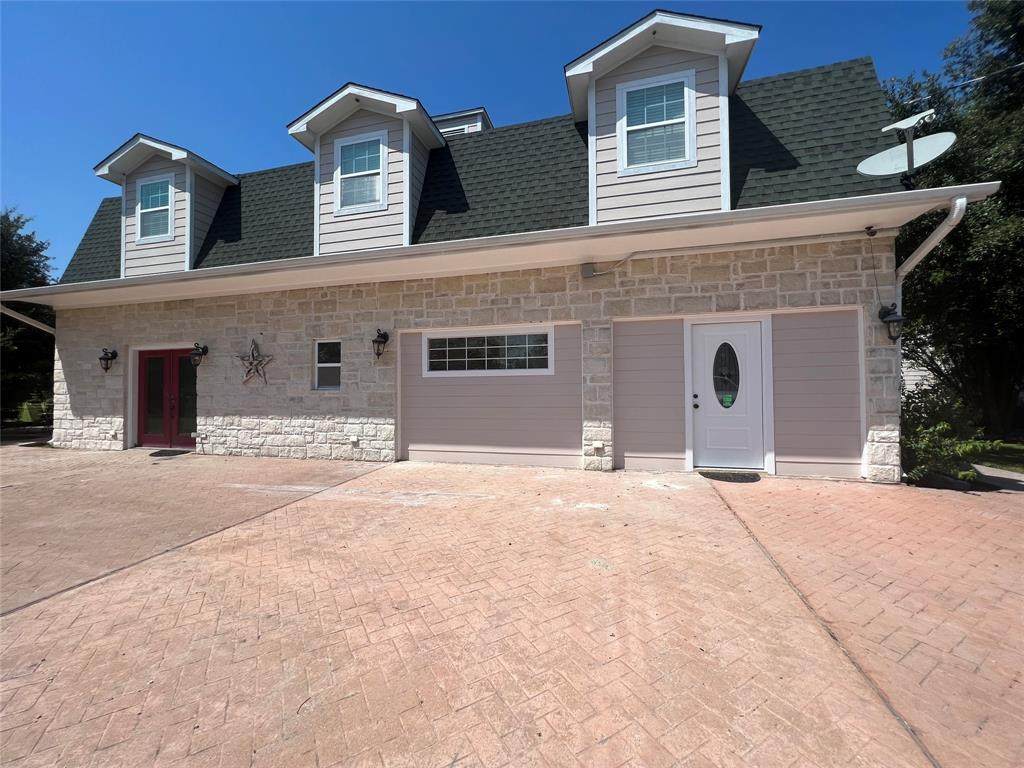 9500 Mayfield Avenue - Photo 1
