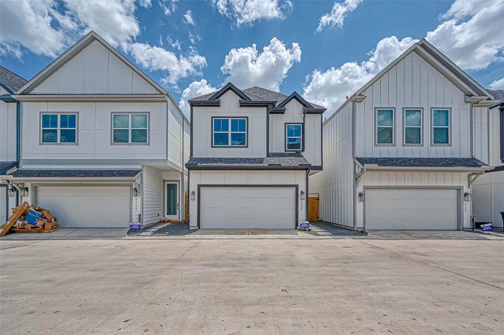 6726 Parker Oaks Lane - Photo 1