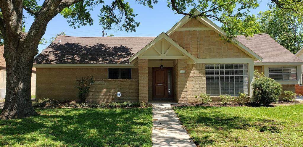 6014 Lattimer Drive - Photo 1