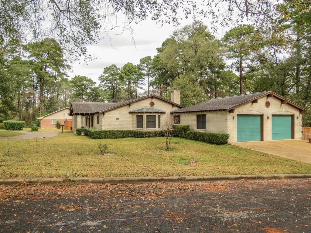 1619 Woodland Lane - Photo 1