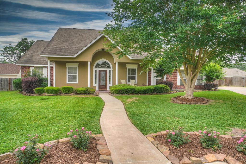 5338 Shady Cove Drive - Photo 1