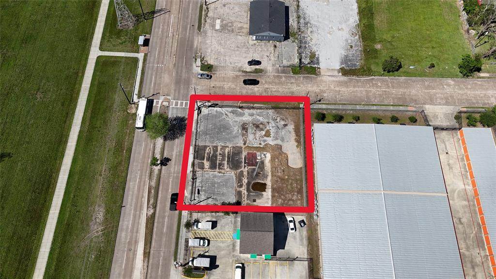 13103 Hiram Clarke Road - Photo 1