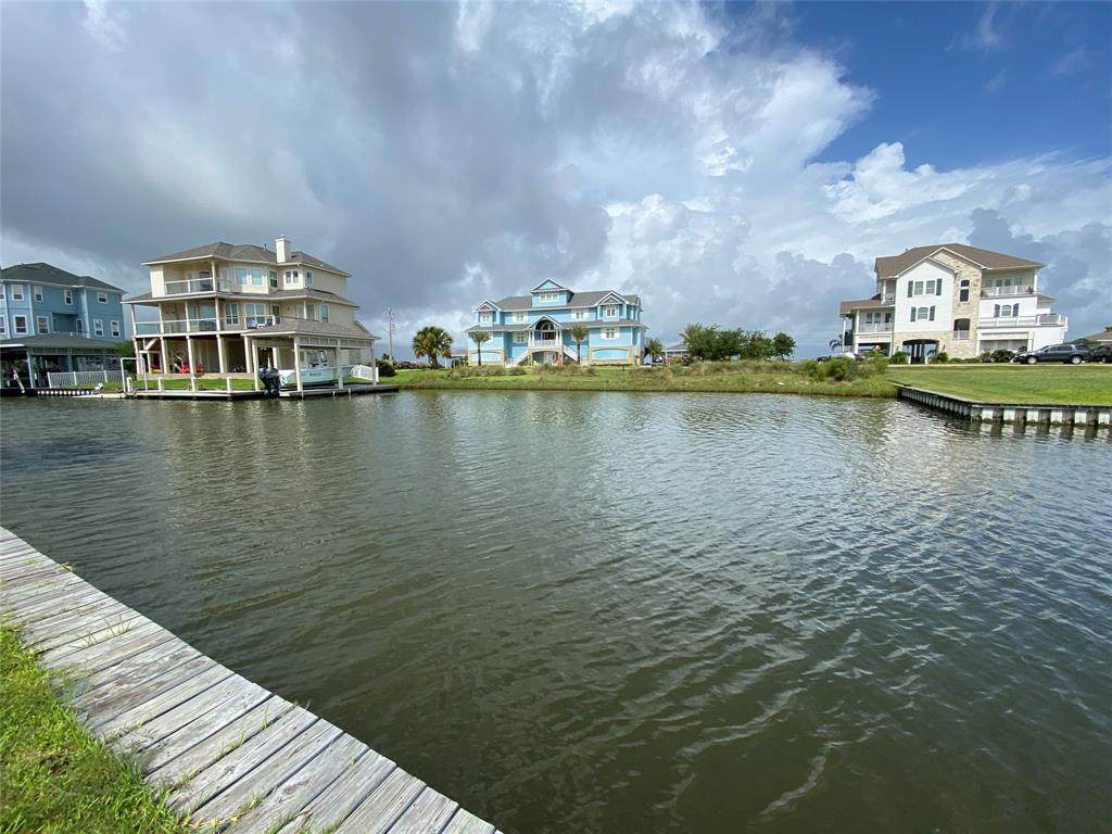 14 Fleming - Photo 1
