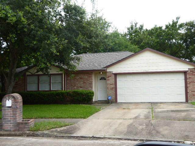 2027 Highcrest Drive - Photo 1