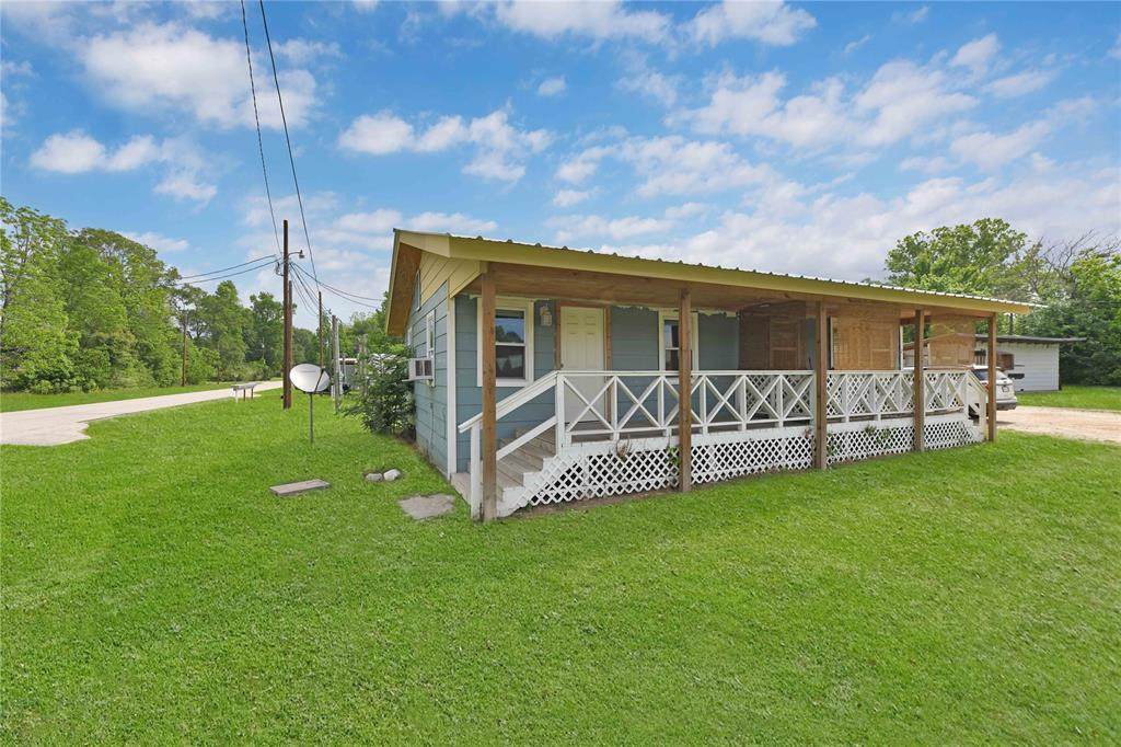 10821 Highway 150 - Photo 1