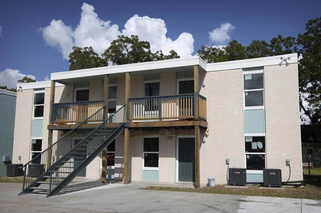 1109 North Street - Photo 1