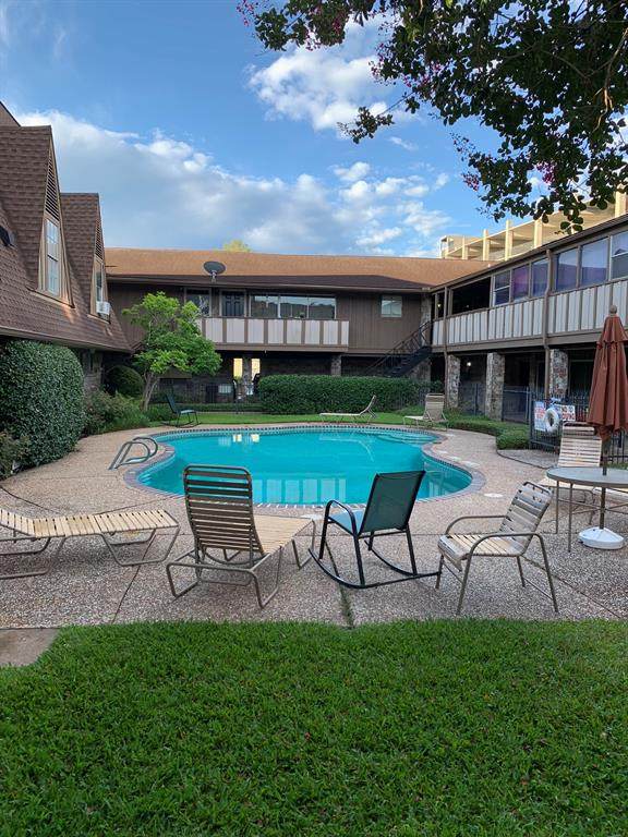 2574 Marilee - Photo 1