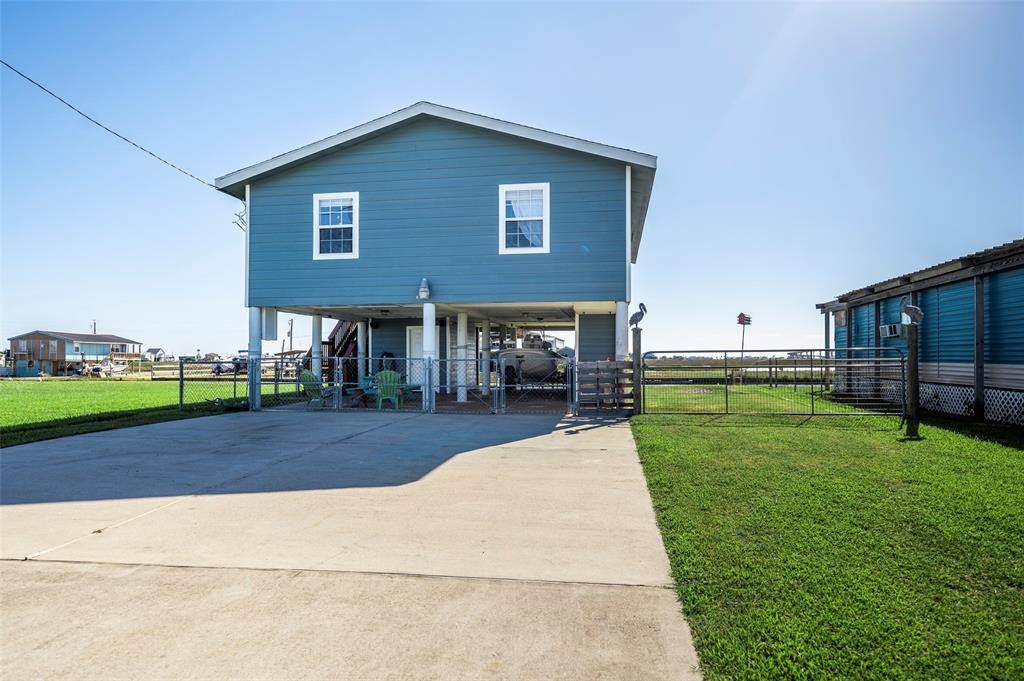 705 County Road 201 - Photo 1