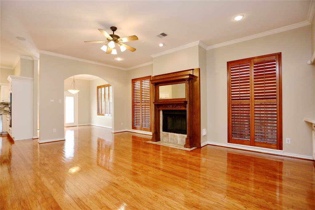 1801 Potomac Drive - Photo 1