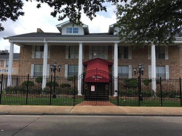 2507 Montrose Boulevard - Photo 1