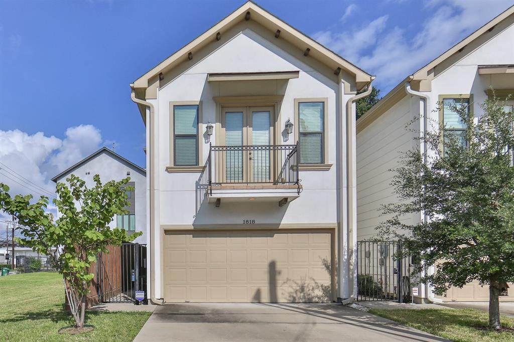 1818 Edwards Street - Photo 1