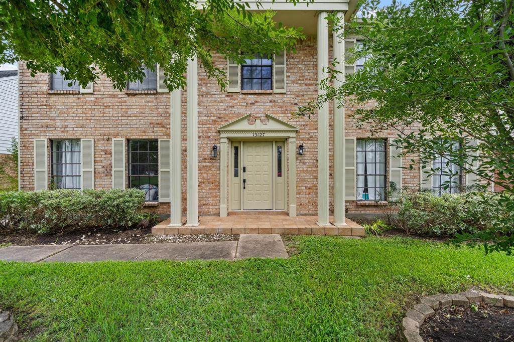 15127 Manorhill Drive - Photo 1