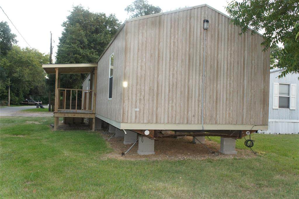 601 Clear Lake Road - Photo 1
