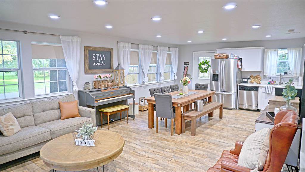 10148 Lake Shore Drive - Photo 1