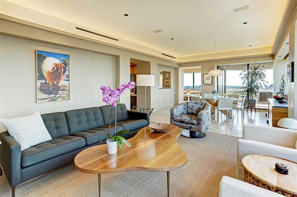 5000 Montrose Boulevard - Photo 1