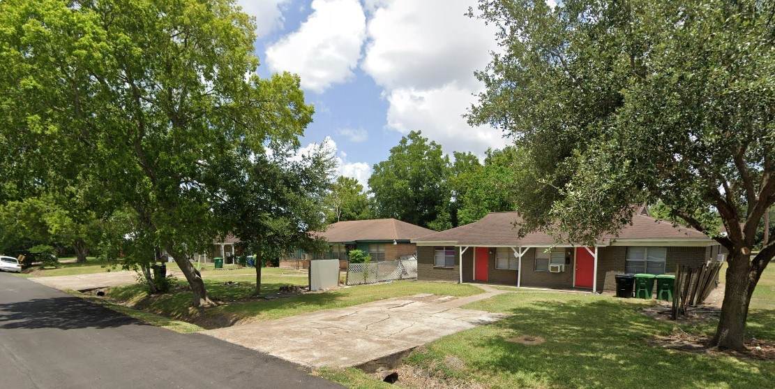 4203 Dawson - Photo 1