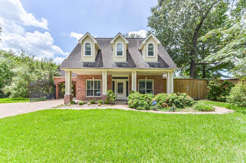 1327 Glourie Drive - Photo 1