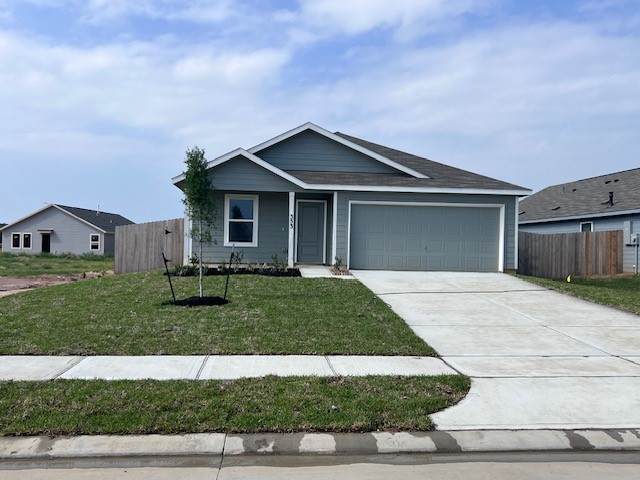 15679 Plum Brook Drive - Photo 1