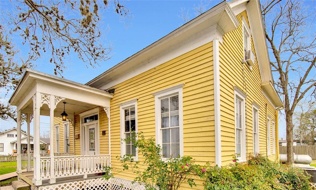 110 Fayette Street - Photo 1