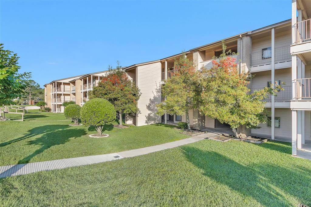 306D Lakeview Terrace Terrace - Photo 1