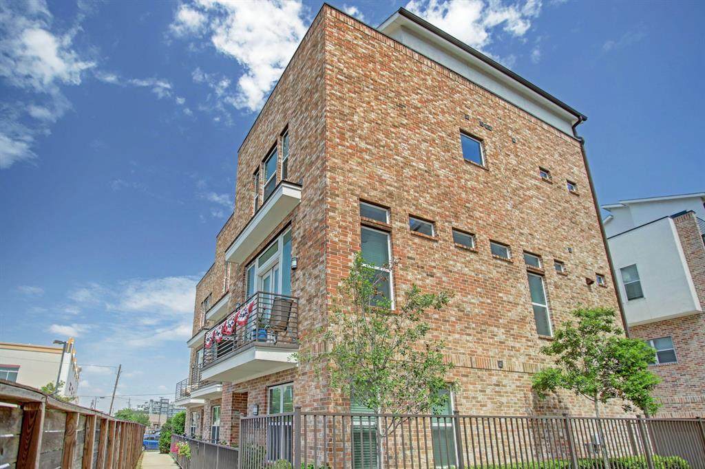 1020 Patterson Street - Photo 1